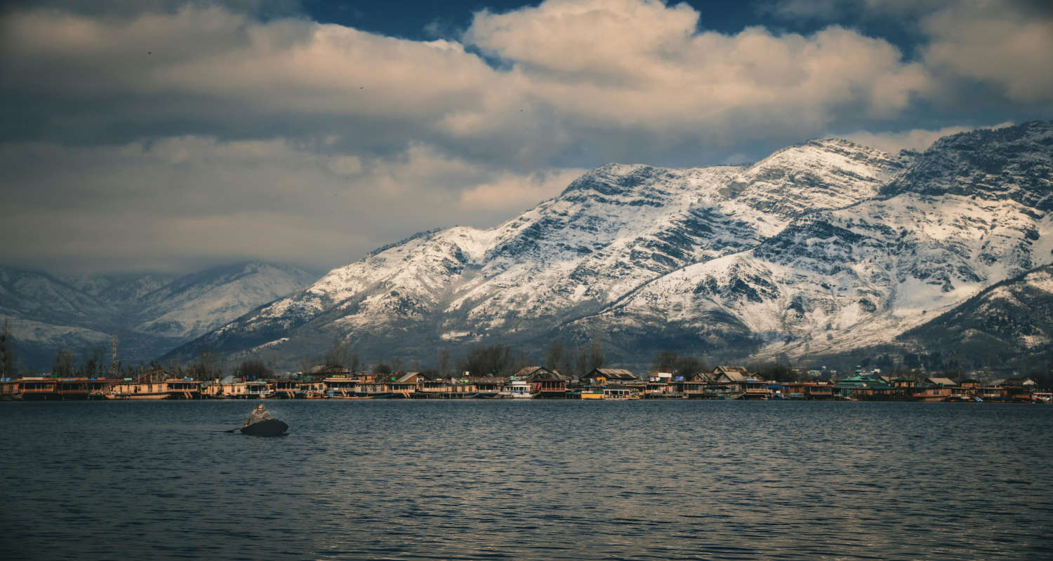 Top Places to Visit in Kashmir: 5 Must-See Destinations